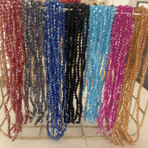 Bine bine,Baya , Perles de taille